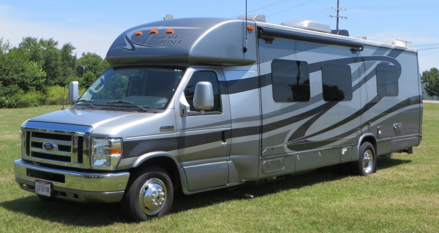 Phoenix Cruiser 3100 Used Motorhomes and RVs for sale