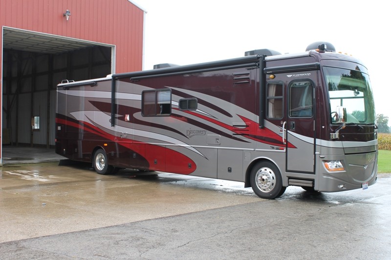 2008 Fleetwood Discovery 40X -003