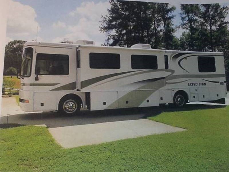 2001 Fleetwood Expedition 36T - 001