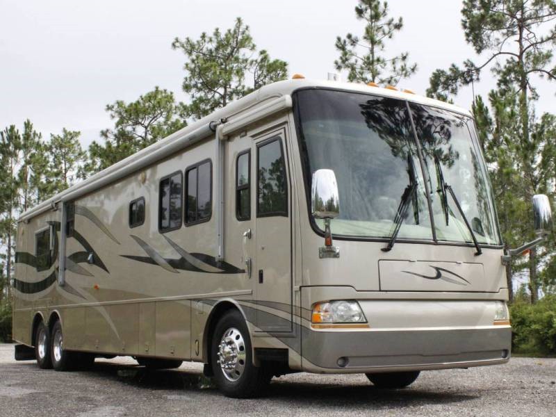 2004 Newmar Mountain Aire 4301 - 001