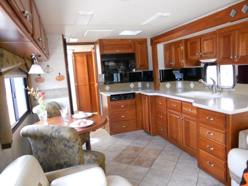 2004 Fleetwood Revolution FSBO in Birmingham, Michigan