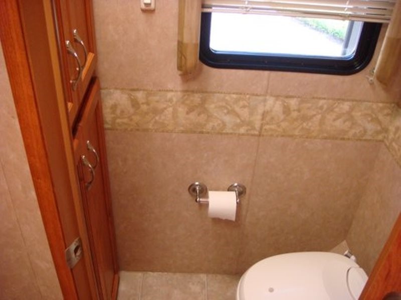 2007 Holiday Rambler Vacationer XL - 009