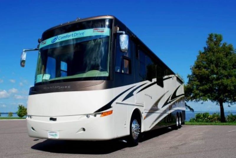 2008 Newmar Mountain Aire 4521 - 001