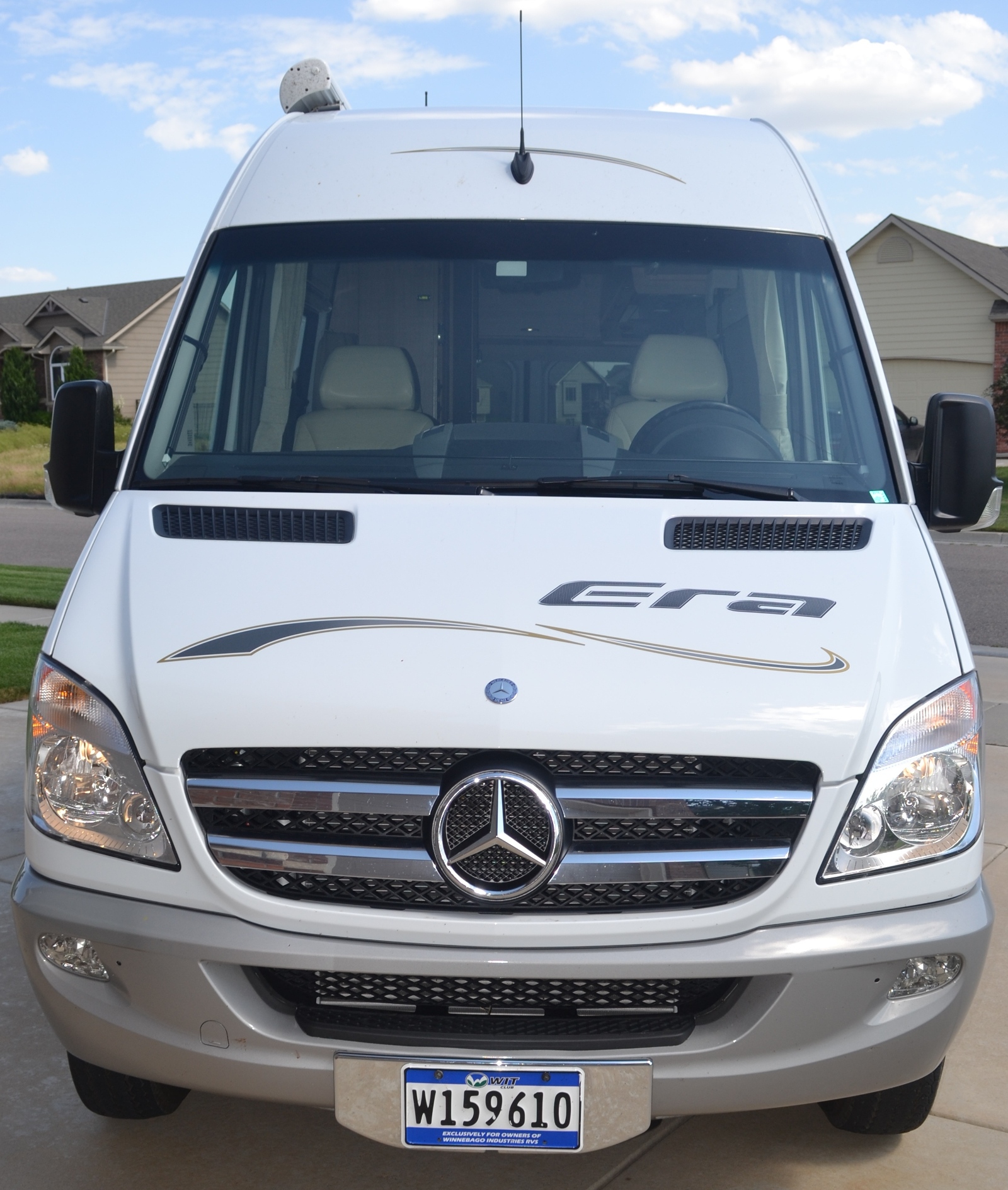 2013 Winnebago Era 70X Used Motorhomes and RVs for sale