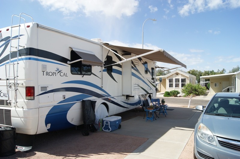 2005 National RV TropiCal T370 - 004