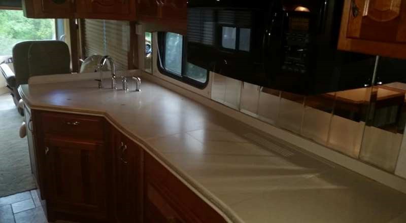 2005 Newmar Mountain Aire 4301 - 012
