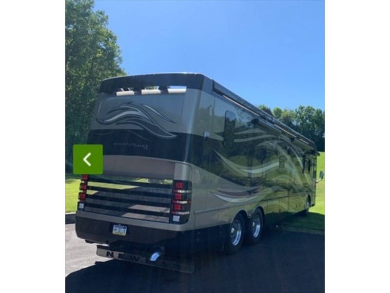 2012 Newmar Mountain Aire 4344 - 005