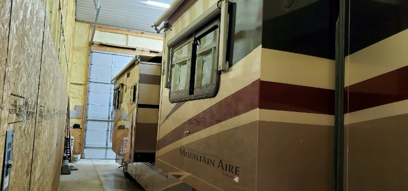 2002 Newmar Mountain Aire 3953 - 005