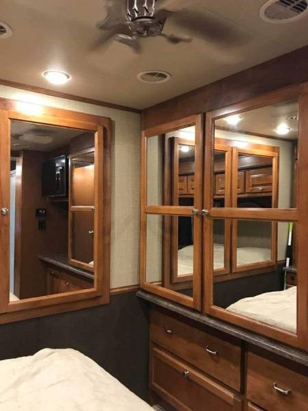 2016 Tiffin Allegro Open Road 32SA - 011