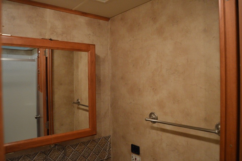 2011 Tiffin Allegro Open Road 32BA - 013